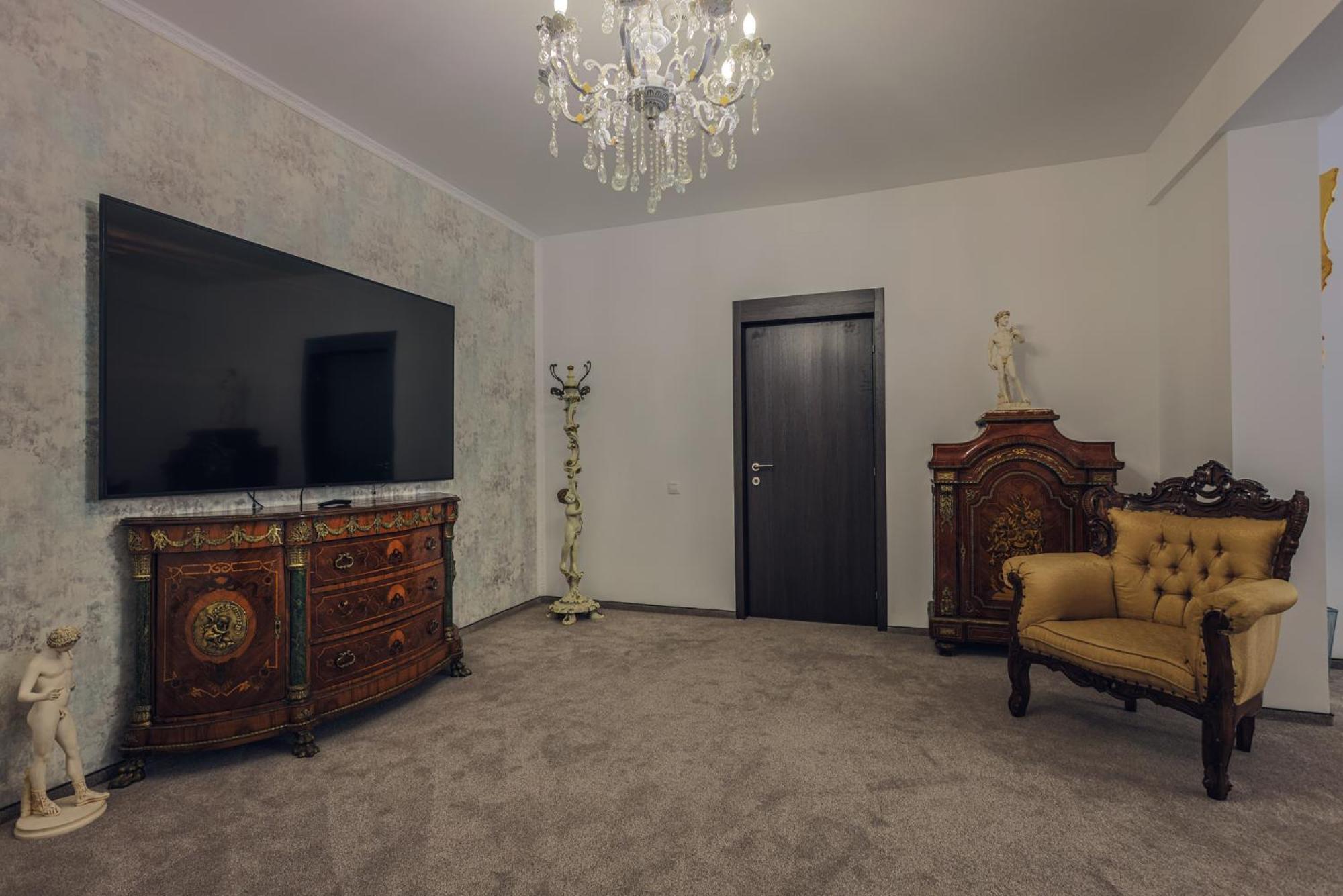 Villa Tom Sinaia Ngoại thất bức ảnh