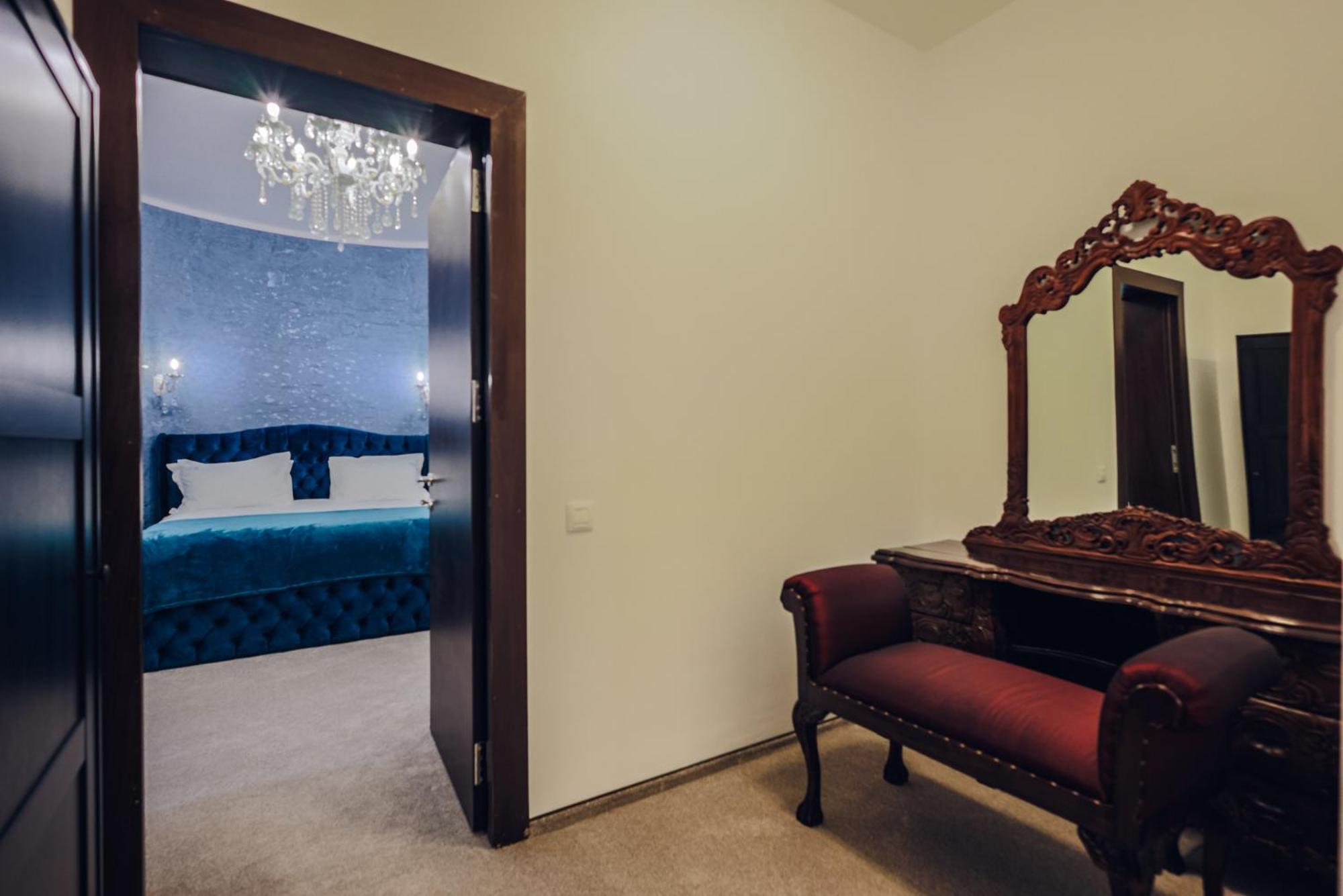 Villa Tom Sinaia Ngoại thất bức ảnh