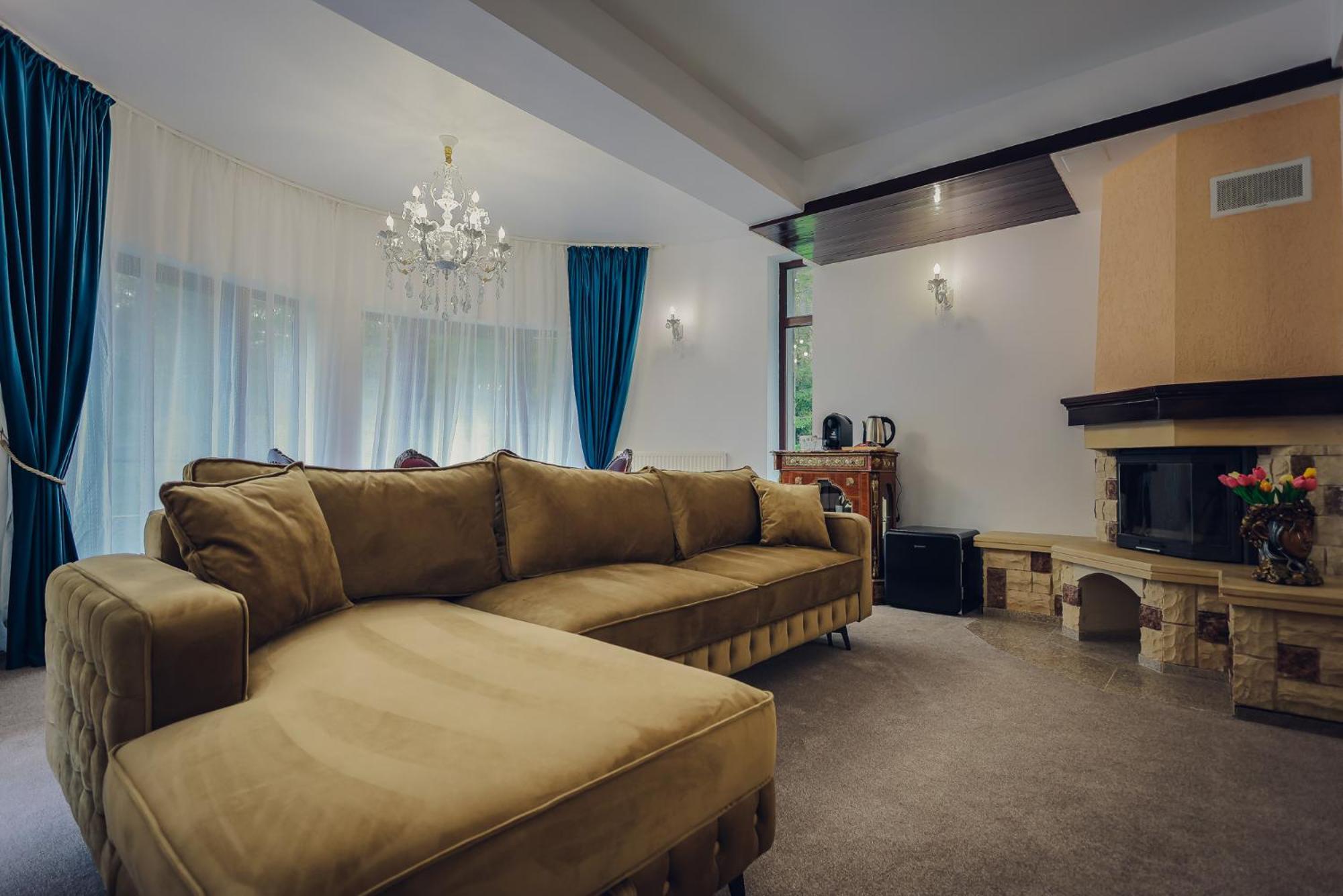 Villa Tom Sinaia Ngoại thất bức ảnh